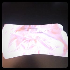 Bandeau with cup inserts & strap - not included